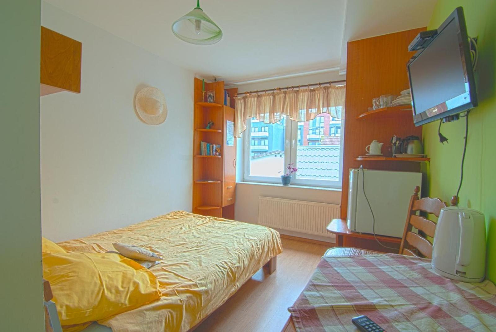 Wynajem Apartamentow I Pokoi. อุสตรอเนียมอร์สเกีย ภายนอก รูปภาพ